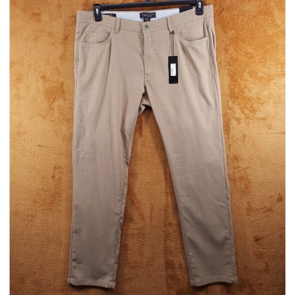 BLOOMINGDALES Pants Mens 36x32 Tan Tailored Fit Modern Trouser